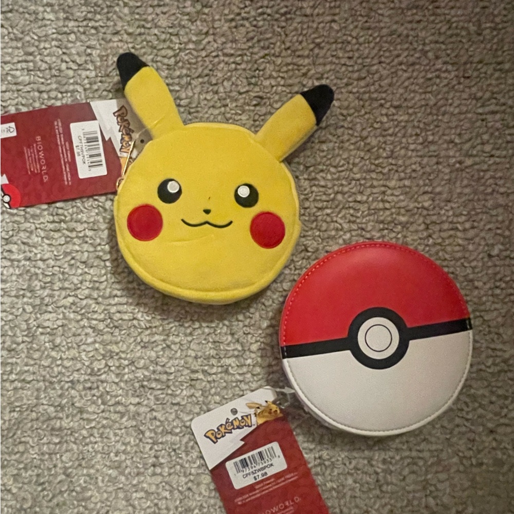Bioworld Pokémon Pikachu and Poké Ball Coin Pouches - Yellow and Red